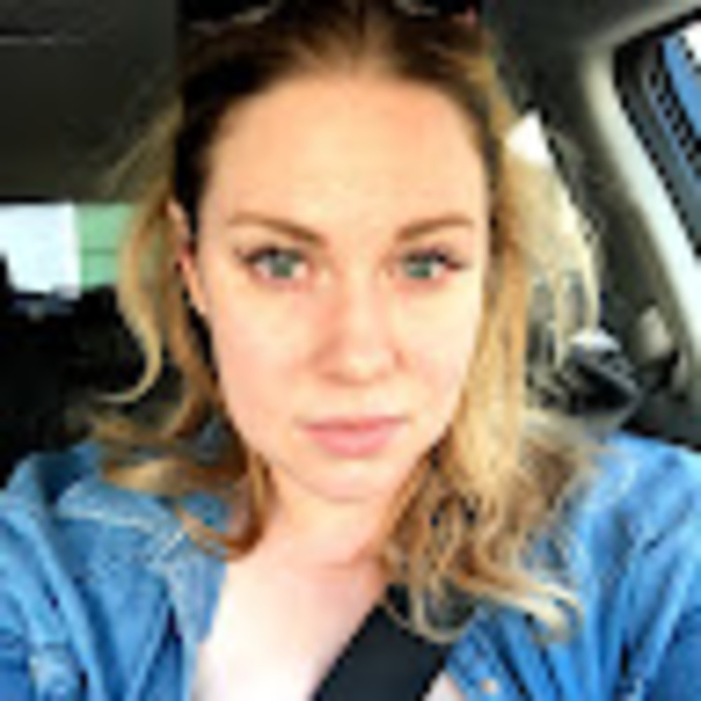 Meet your Posher, Christina